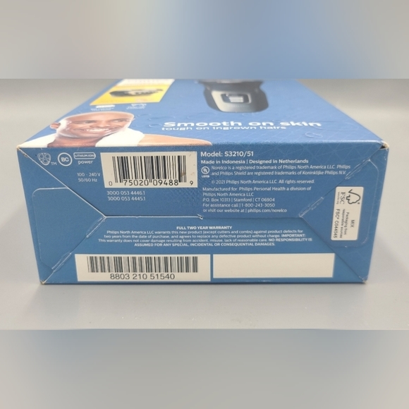 New Phillips Norelco Caretouch Rechargeable Wet & Dry Shaver With Pop Up Trimmer - Picture 8 of 8